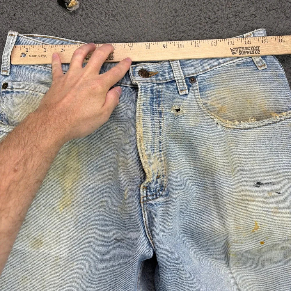 Vintage Levis 545 Jeans 32x32 Made in USA Distressed‎ Light Wash Tapered Denim